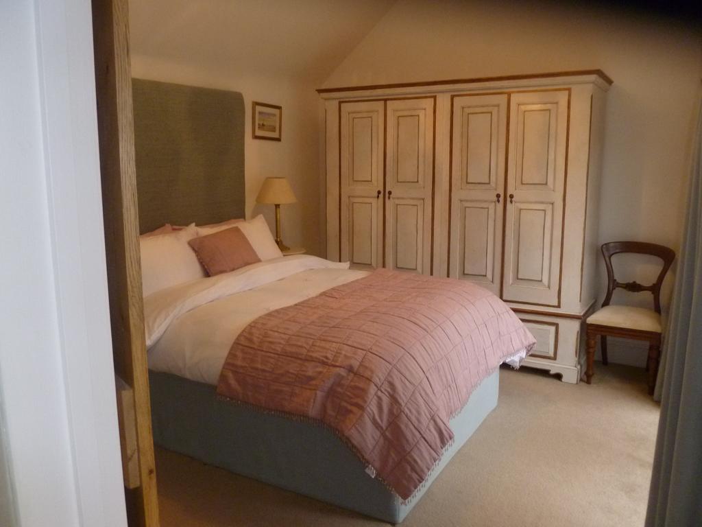 Hunger Barn Bed & Breakfast Norwell Room photo